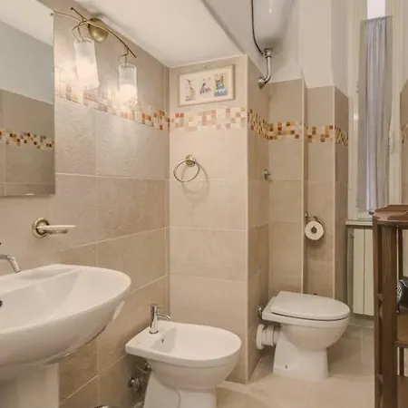 Domus Ottavia In *